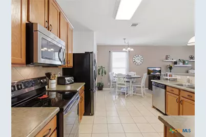 216 Hawks Meadows, Schertz, TX 78154 - Photo 9