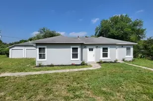 1364 Clinton Pl, Kenedy, TX 78119 - Photo 3
