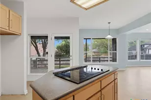 968 Queens Dr, New Braunfels, TX 78130 - Photo 15