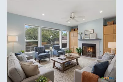 968 Queens Drive, New Braunfels, TX 78130 - Photo 7