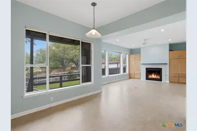 968 Queens Drive, New Braunfels, TX 78130 - Photo 9