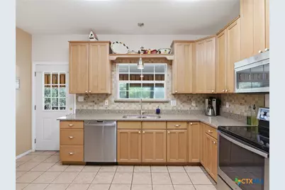 349 Apex Avenue, New Braunfels, TX 78132 - Photo 13