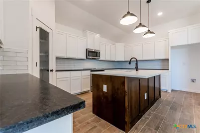 8407 James Herrings Way, Killeen, TX 76542 - Photo 13