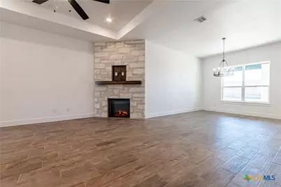 8407 James Herrings Way, Killeen, TX 76542 - Photo 7