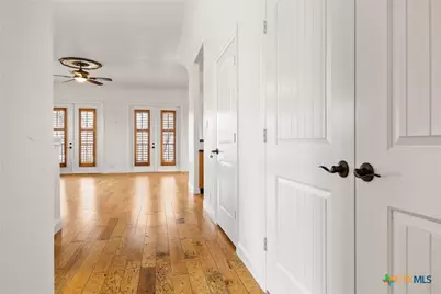 322 Lake Placid Drive, Seguin, TX 78155 - Photo 15