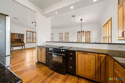 322 Lake Placid Drive, Seguin, TX 78155 - Photo 13