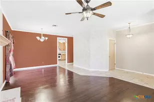 223 Spur Dr, Victoria, TX 77904 - Photo 5