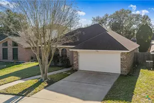 223 Spur Dr, Victoria, TX 77904 - Photo 3