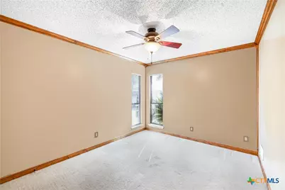 223 Spur Drive, Victoria, TX 77904 - Photo 11