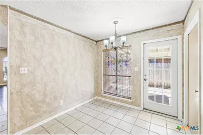 223 Spur Drive, Victoria, TX 77904 - Photo 7