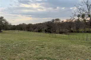 110 Guadalupe Dr, Oglesby, TX 76561 - Photo 23