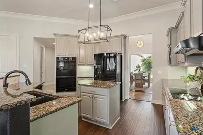 2205 High View Drive, Belton, TX 76513 - Photo 9