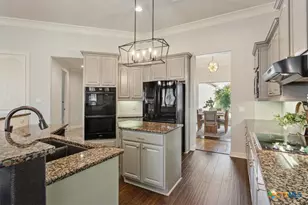 2205 High View Dr, Belton, TX 76513 - Photo 9