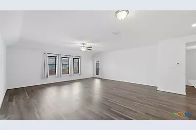 3640 Space Cloud Drive, New Braunfels, TX 78130 - Photo 5