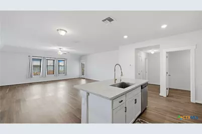 3640 Space Cloud Drive, New Braunfels, TX 78130 - Photo 13