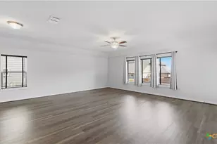 3640 Space Cloud Dr, New Braunfels, TX 78130 - Photo 3