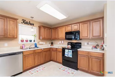 7916 Honeysuckle, Temple, TX 76502 - Photo 5