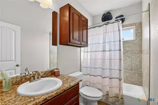 115 Lorenz, Stockdale, TX 78160 - Photo 23