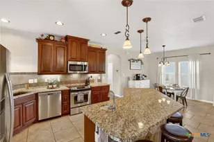 115 Lorenz, Stockdale, TX 78160 - Photo 9