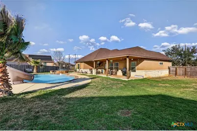 115 Lorenz, Stockdale, TX 78160 - Photo 33
