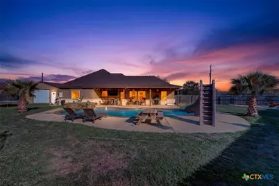 115 Lorenz, Stockdale, TX 78160 - Photo 5