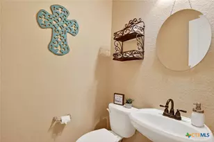 115 Lorenz, Stockdale, TX 78160 - Photo 25