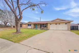 2002 Mission Dr, Victoria, TX 77901 - Photo 23