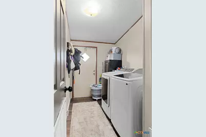 2850 Woodrow Center Road, Kingsbury, TX 78638 - Photo 21