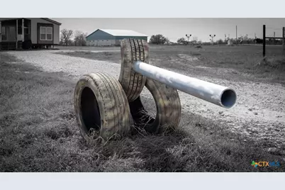 2850 Woodrow Center Road, Kingsbury, TX 78638 - Photo 33