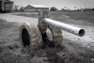 2850 Woodrow Center Rd, Kingsbury, TX 78638 - Photo 33