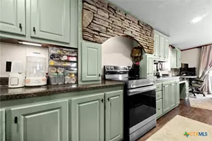 2850 Woodrow Center Rd, Kingsbury, TX 78638 - Photo 5