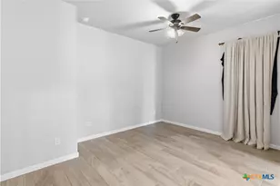 3809 Donald Dr, Seguin, TX 78155 - Photo 13