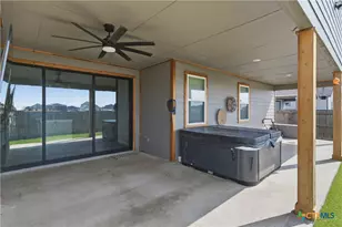 3809 Donald Dr, Seguin, TX 78155 - Photo 39