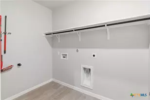 3809 Donald Dr, Seguin, TX 78155 - Photo 29