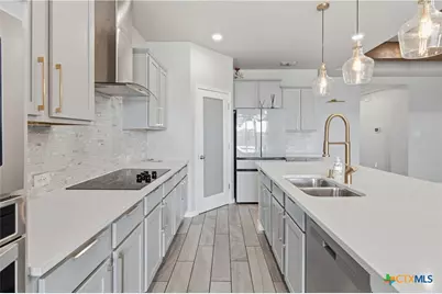 3809 Donald Drive, Seguin, TX 78155 - Photo 23