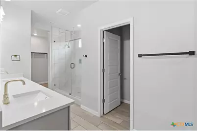 3809 Donald Drive, Seguin, TX 78155 - Photo 33