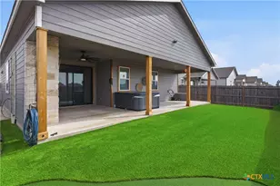 3809 Donald Dr, Seguin, TX 78155 - Photo 41