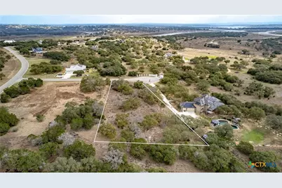 2122 Angeles Court, Canyon Lake, TX 78133 - Photo 7