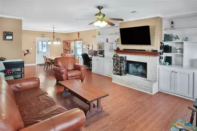 1561 County Road 320, Floresville, TX 78114 - Photo 5