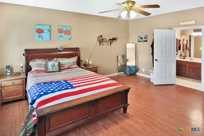 1561 County Road 320, Floresville, TX 78114 - Photo 7
