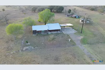 146 Elliott Road, Refugio, TX 78377 - Photo 1