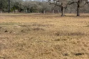 146 Elliott Rd, Refugio, TX 78377 - Photo 13