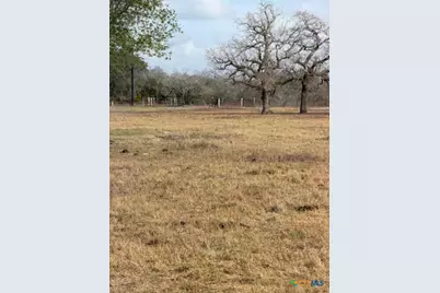 146 Elliott Road, Refugio, TX 78377 - Photo 13