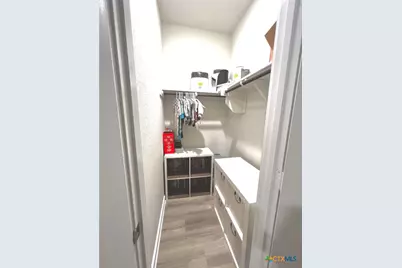 1937 Edelweiss, New Braunfels, TX 78130 - Photo 11