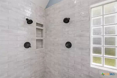 303 Roseland Avenue, Victoria, TX 77901 - Photo 37