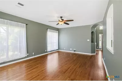 303 Roseland Avenue, Victoria, TX 77901 - Photo 13