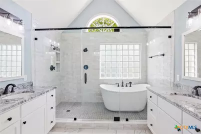 303 Roseland Avenue, Victoria, TX 77901 - Photo 39