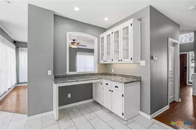 303 Roseland Avenue, Victoria, TX 77901 - Photo 15