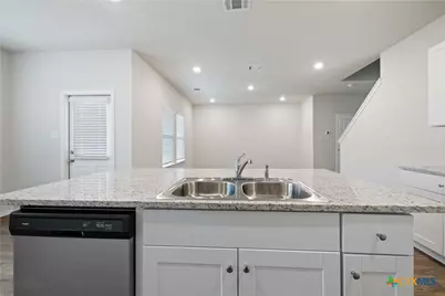 2861 Brogan Creek, New Braunfels, TX 78130 - Photo 11