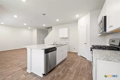 2861 Brogan Creek, New Braunfels, TX 78130 - Photo 13